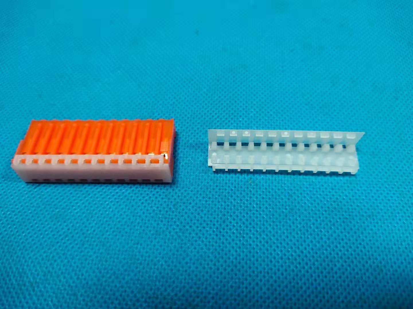 刺破連接器針座 刺破連接器針座