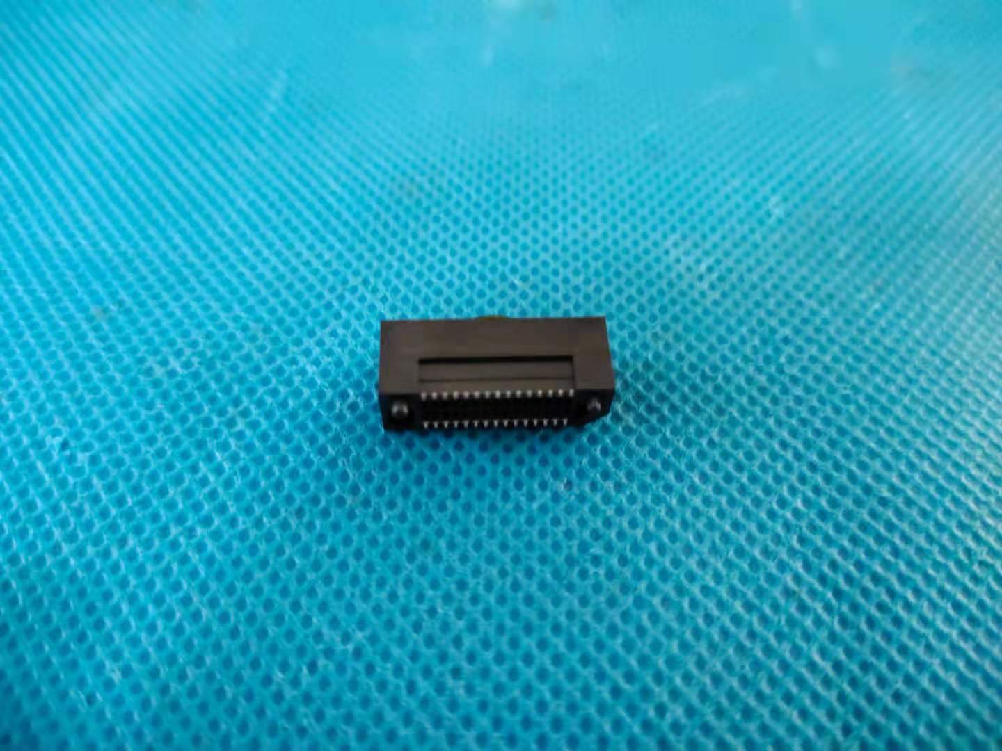 電子連接器 電子連接器