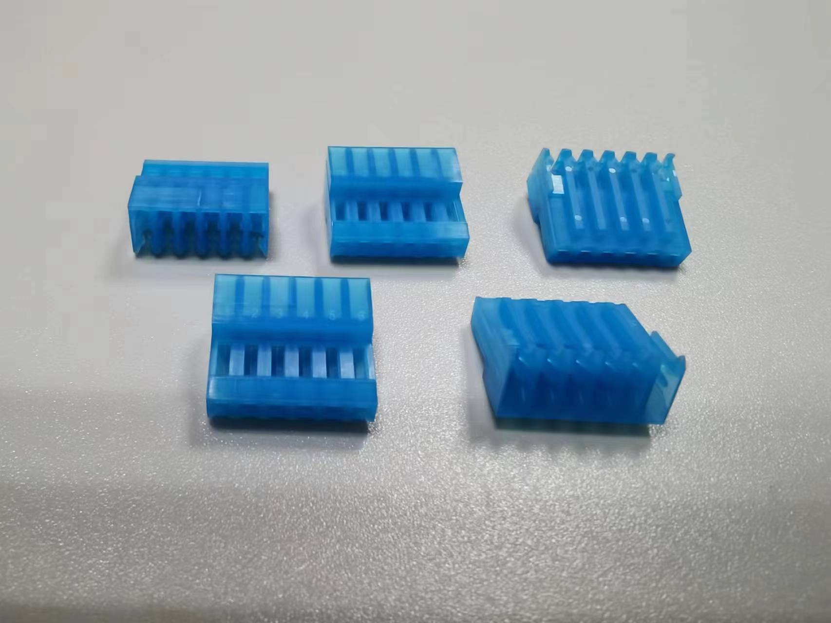 國(guó)產(chǎn)電子連接器 國(guó)產(chǎn)電子連接器